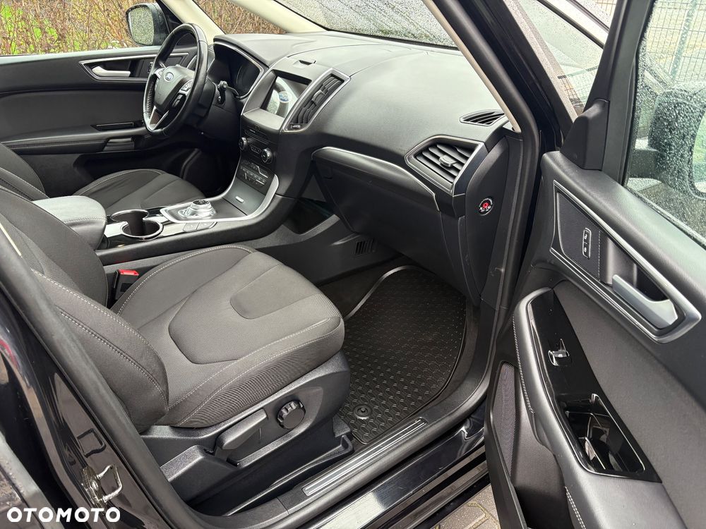 Ford S-Max 2.0 EcoBlue Titanium - 15