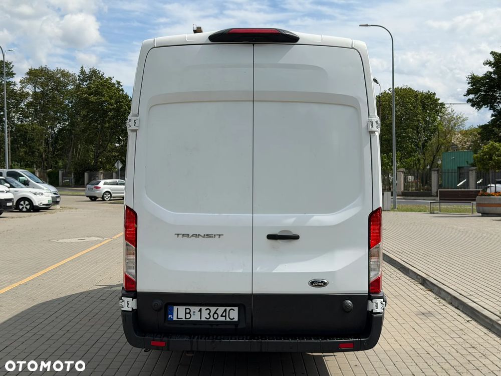 Ford Transit - 19