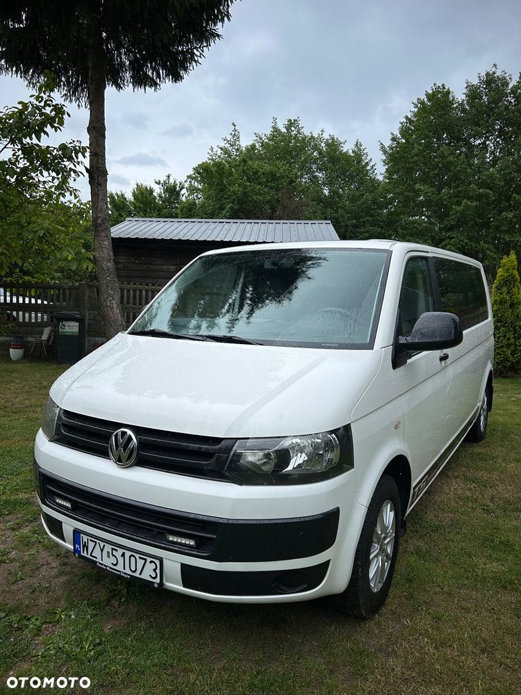 Volkswagen Caravelle - 16