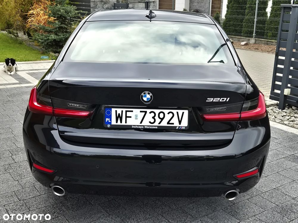 BMW Seria 3 320i Advantage - 12