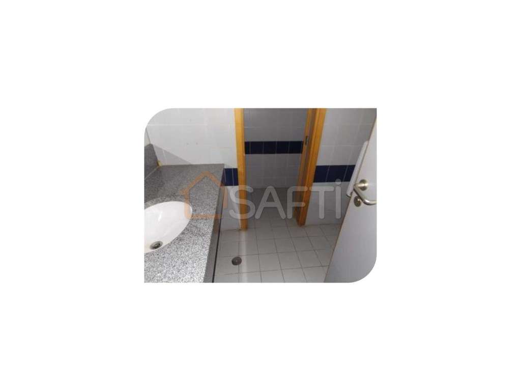 Espaço Comercial para Venda - Amiais de Baixo - Grande imagem: 5/14