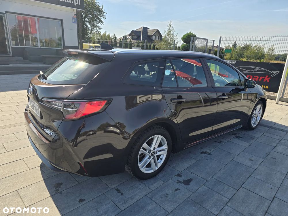 Toyota Corolla 1.8 Hybrid GPF Comfort - 17