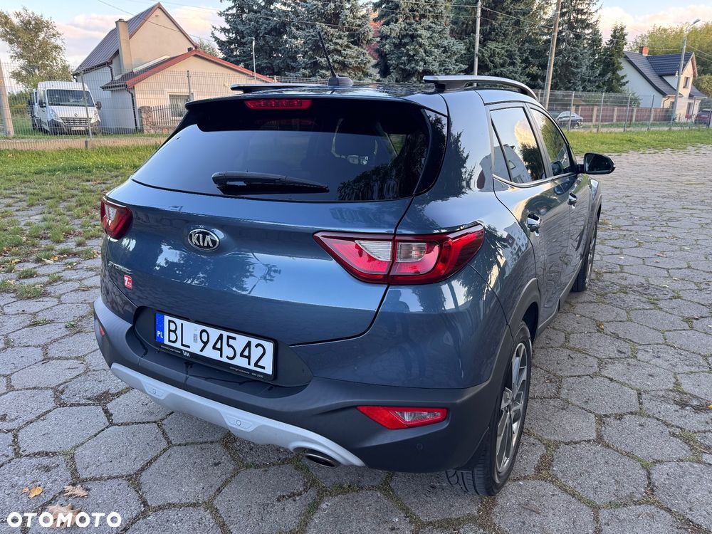 Kia Stonic 1.4 L - 8