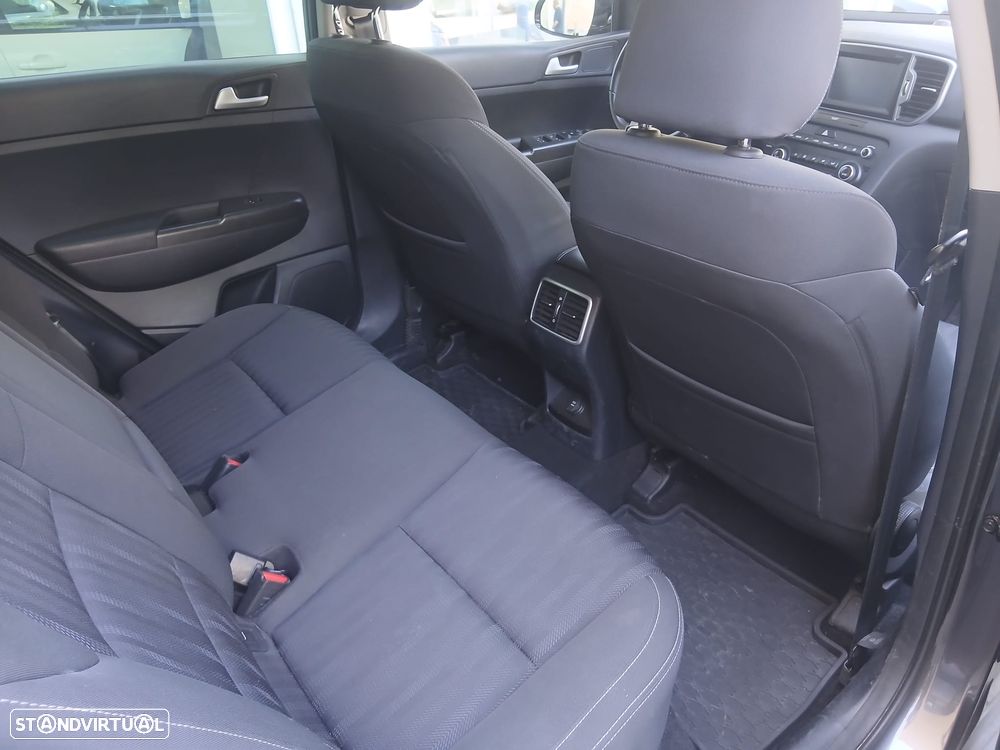 Kia Sportage 1.6 GDI ISG Tech - 2