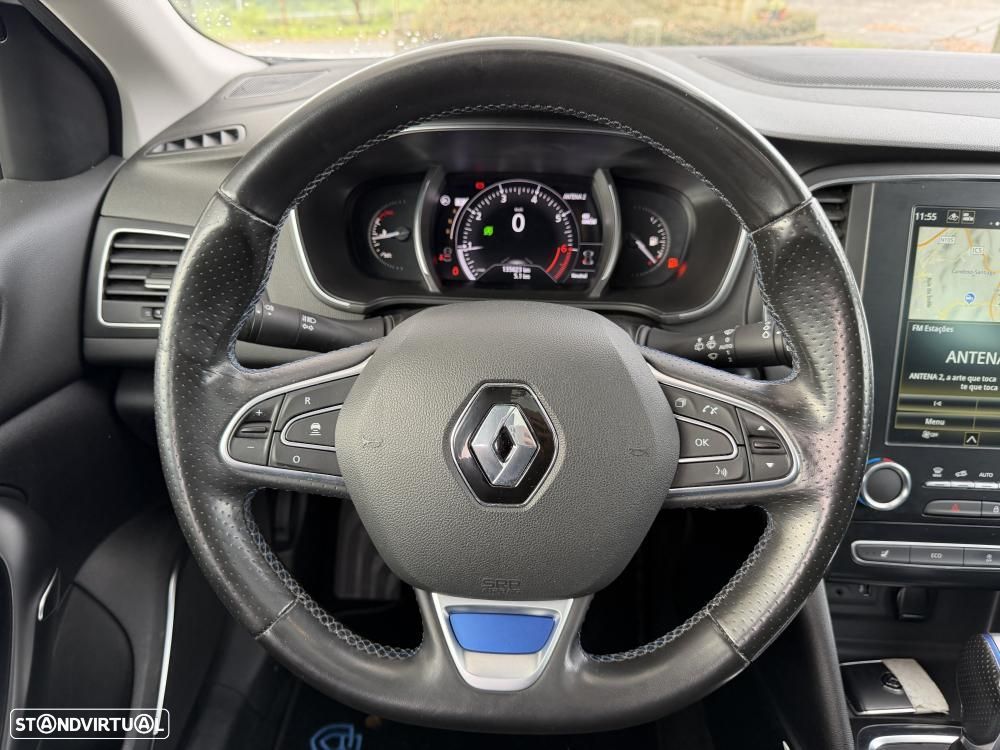 Renault Mégane ENERGY TCe 140 EDC GT-LINE - 27