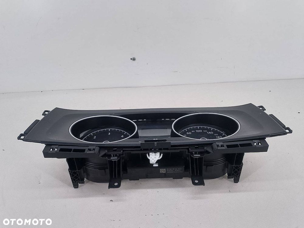 LICZNIK VW GOLF VII 5G1920741D  5G1260211 1.6 TDI - 6