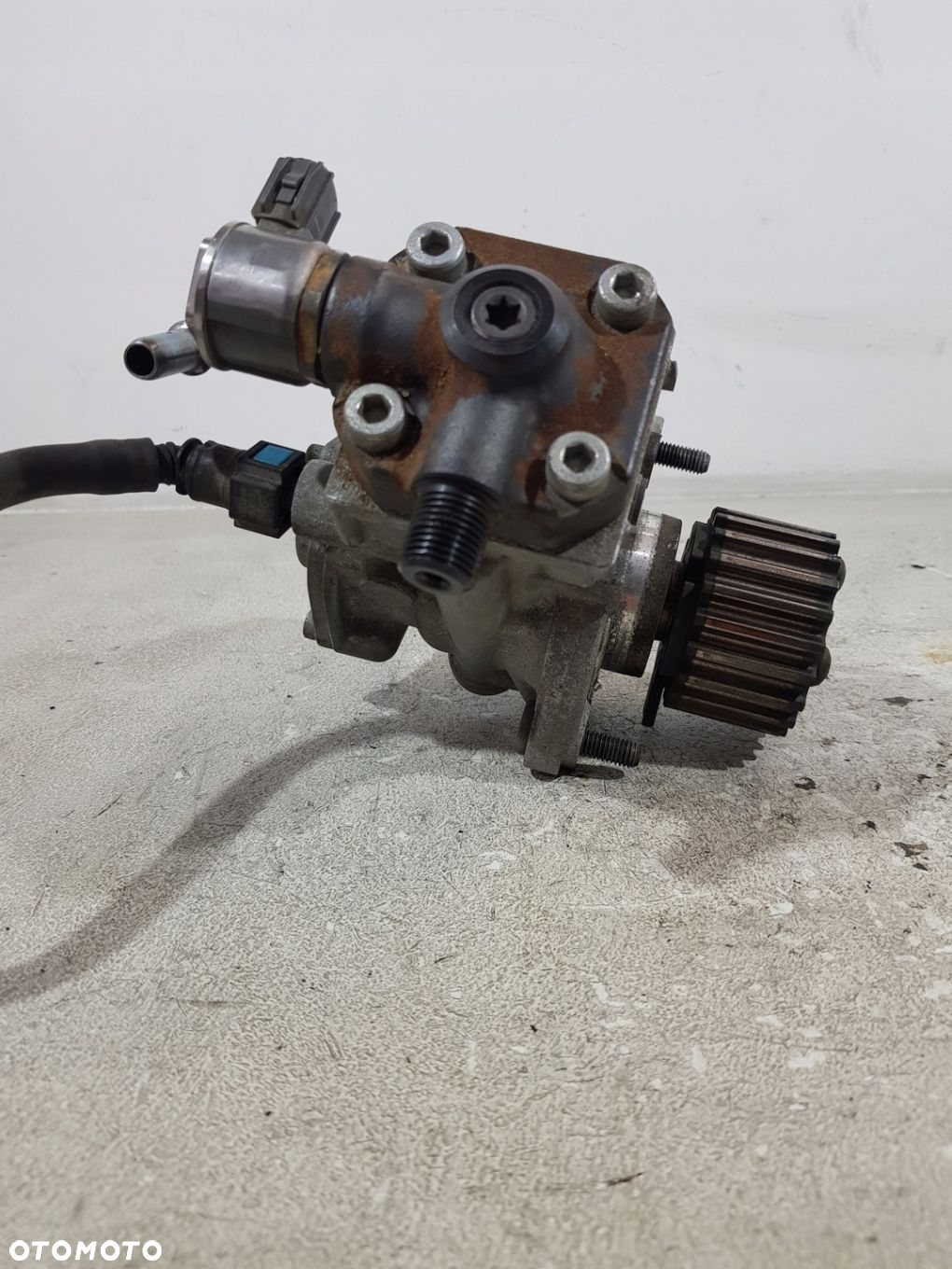 POMPA WTRYSKOWA 31405129 VOLVO S60 V60 S80 2.0D D4204T5 - 5