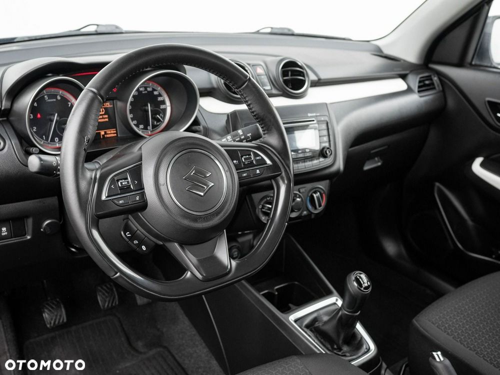 Suzuki Swift - 7