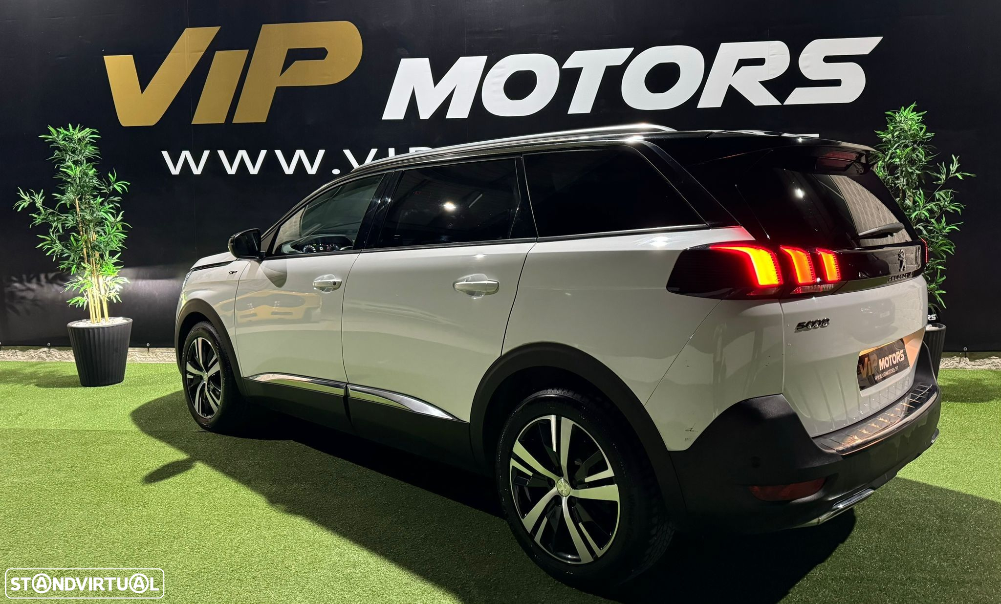 Peugeot 5008 1.5 BlueHDi Allure EAT8 - 15