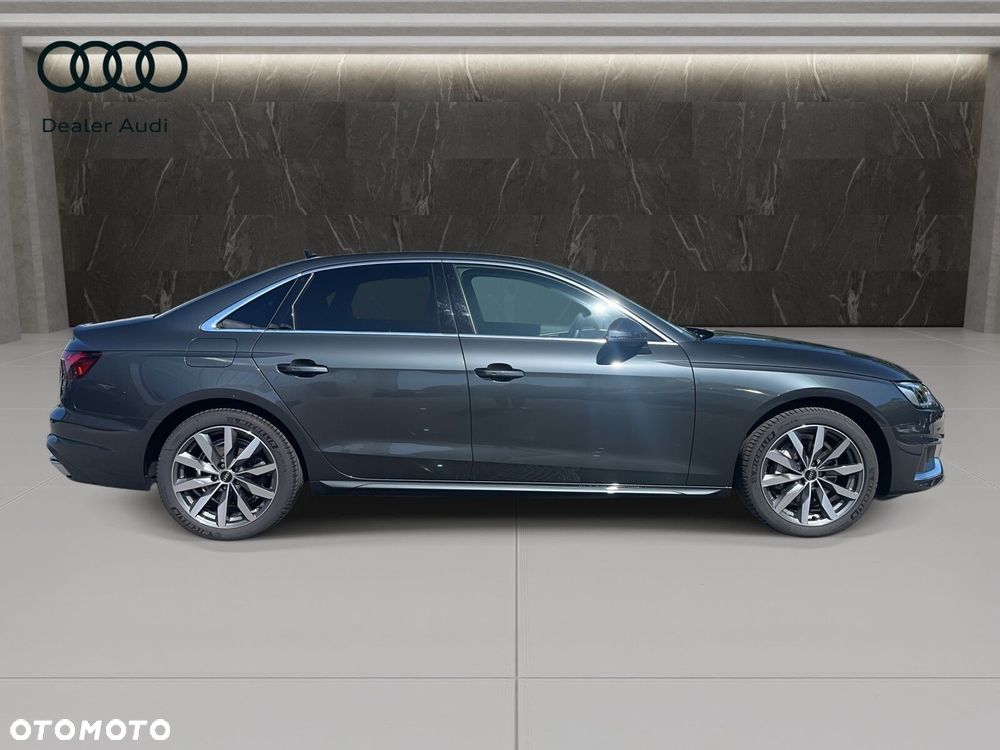 Audi A4 Limousine - 10