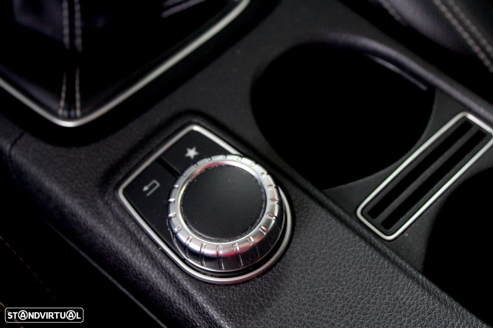 Mercedes-Benz CLA 180 d Shooting Brake Urban - 21