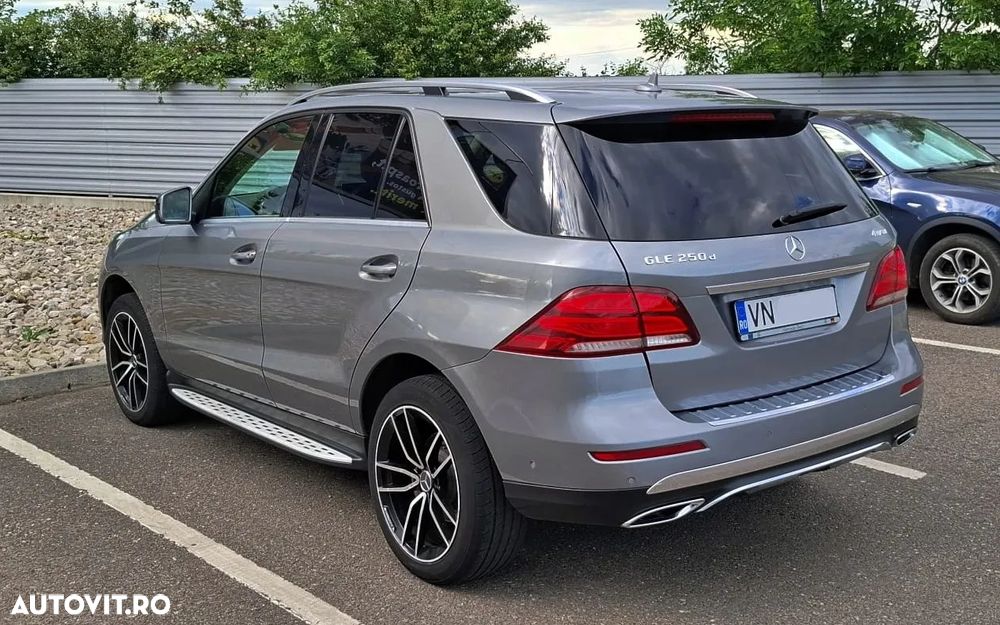 Mercedes-Benz GLE 250 d 4MATIC 9G-TRONIC - 9