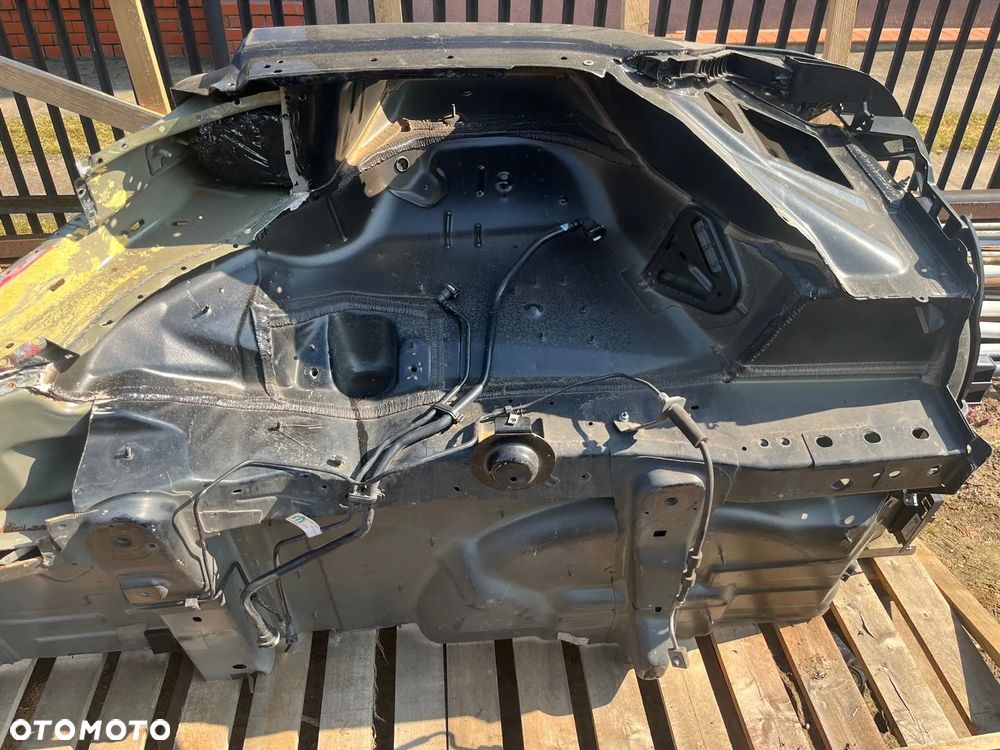 Ćwiartka lewy tył Jeep WL - 5