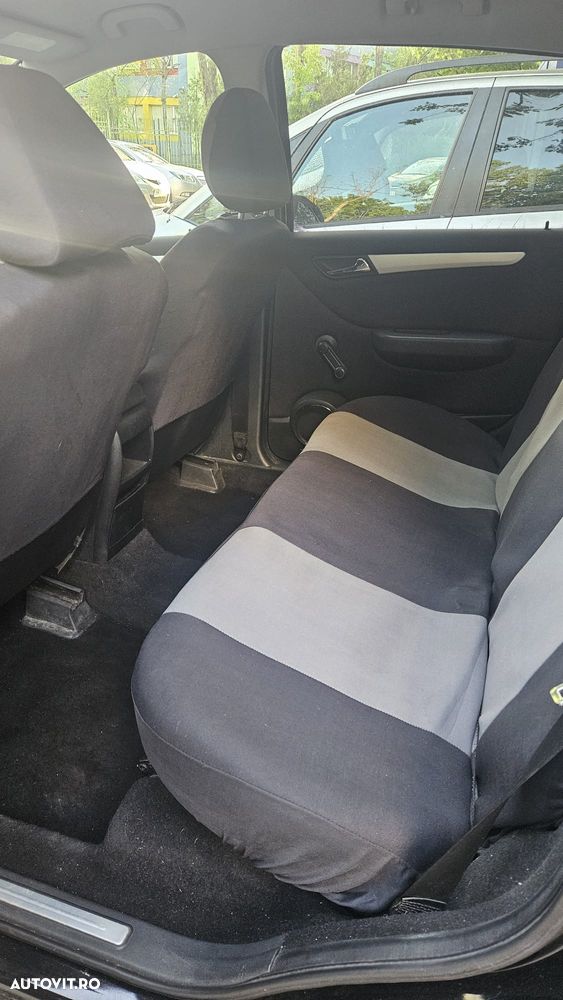 Mercedes-Benz B 180 CDI Autotronic - 6