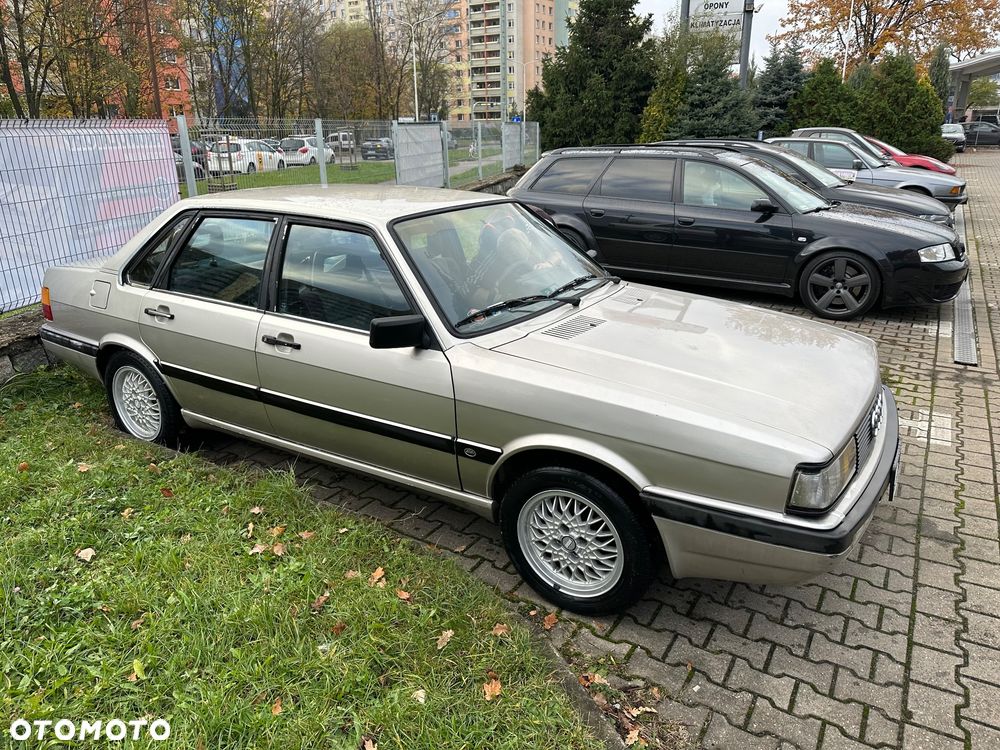 Audi 90 - 6