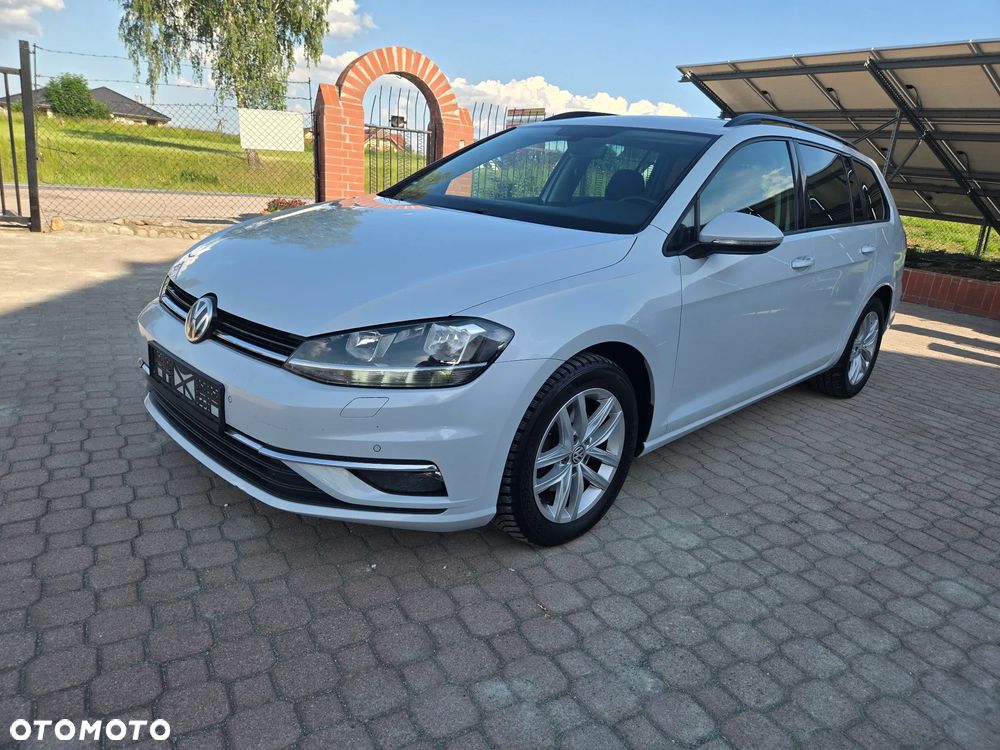 Volkswagen Golf 1.6 TDI (BlueMotion Technology) Comfortline - 1