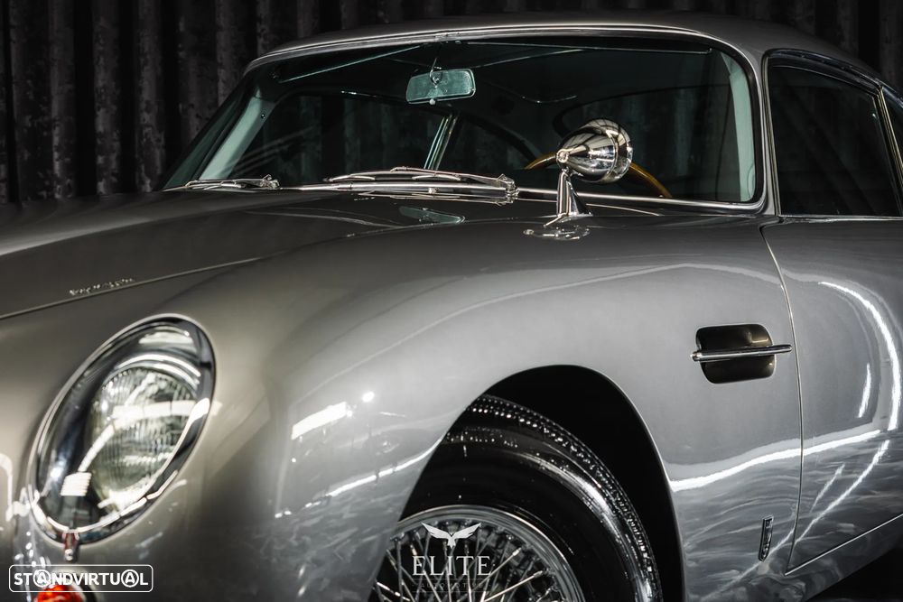 Aston Martin DB5 Coupé - 9