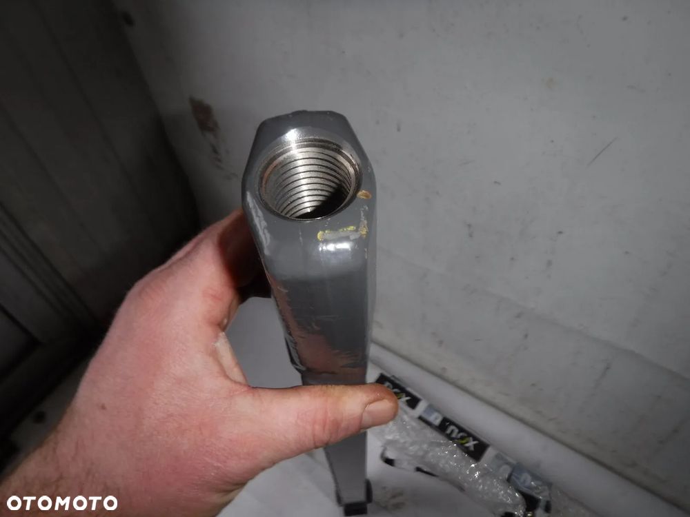 stabilizator cięgno ramie fendt 411  nowe - 4