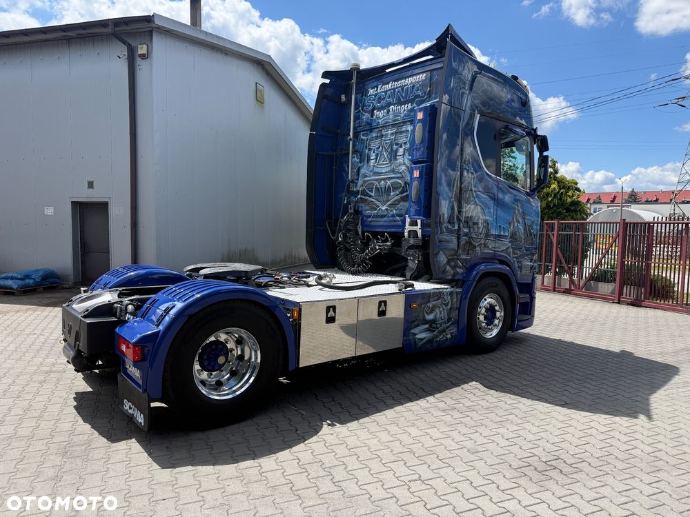 Scania - 11