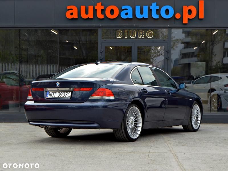 BMW Seria 7 745i - 4