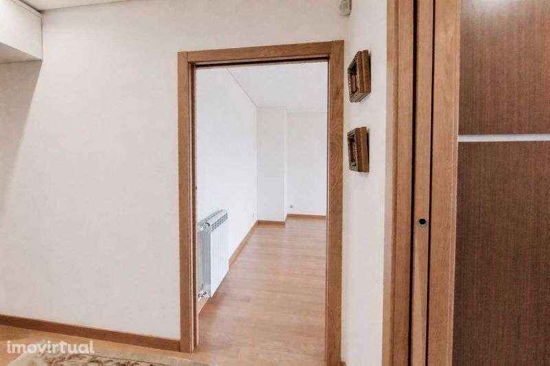 Apartamento T3 com Vista Rio - Quinta da Parreirinha - Grande imagem: 2/12