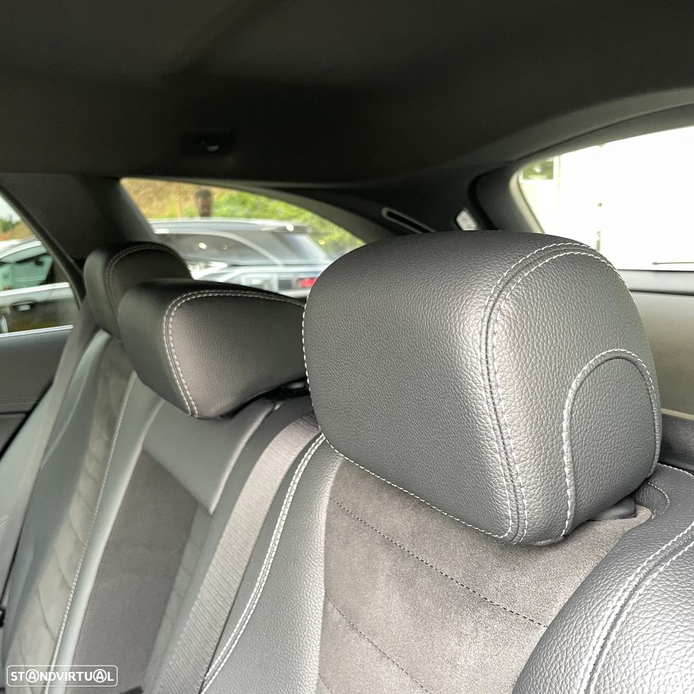 Mercedes-Benz E 220 d AMG Line - 27