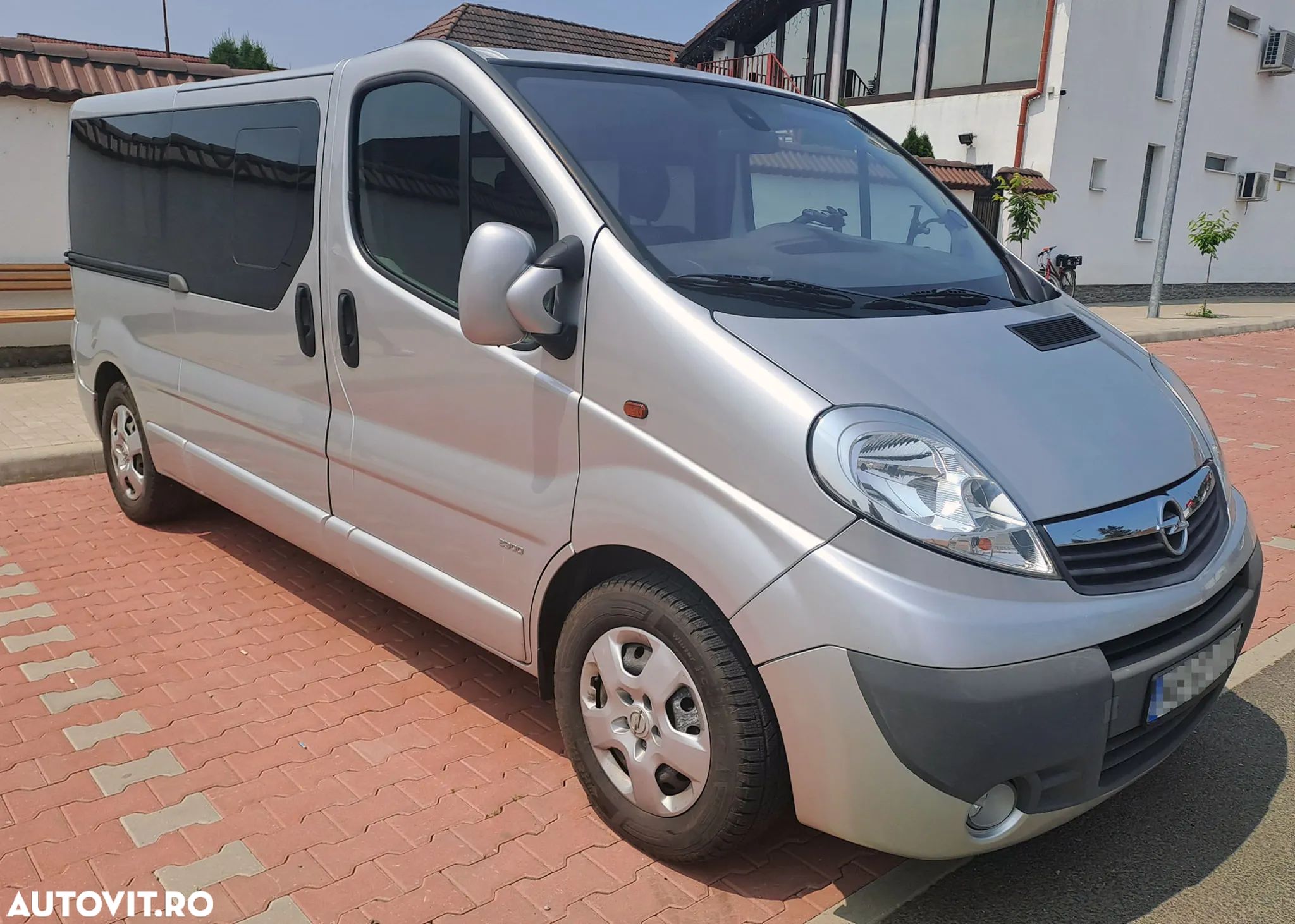 Opel Vivaro 2.0 CDTI L2H1 EcoFlex DPF - 1