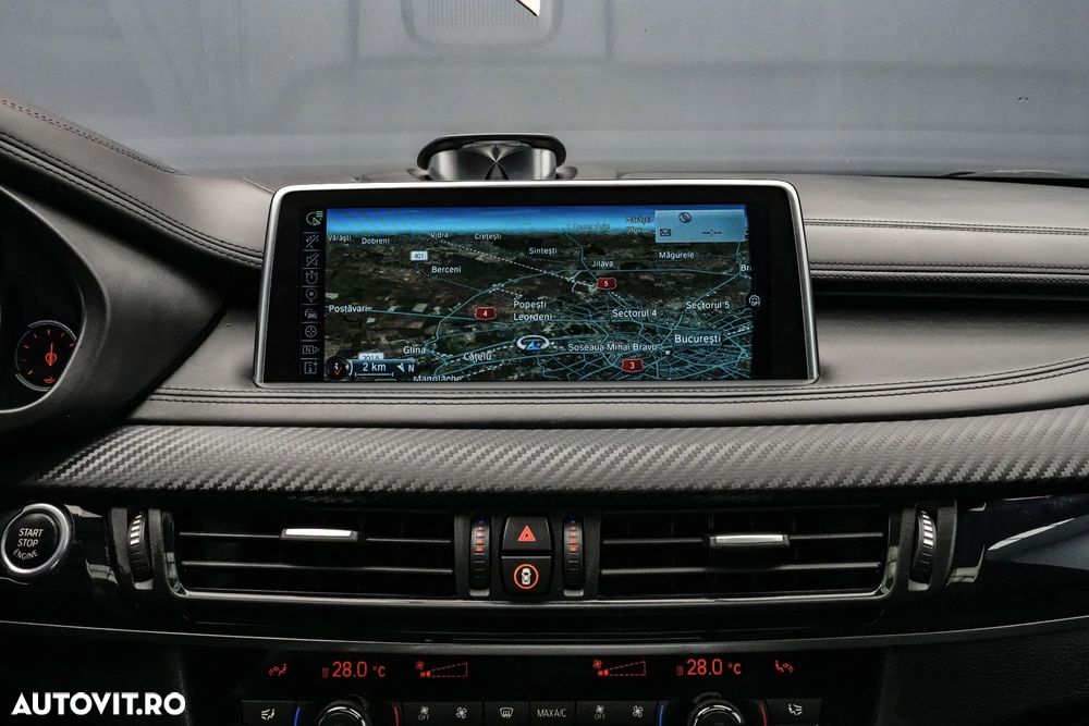 BMW X6 xDrive50i - 26