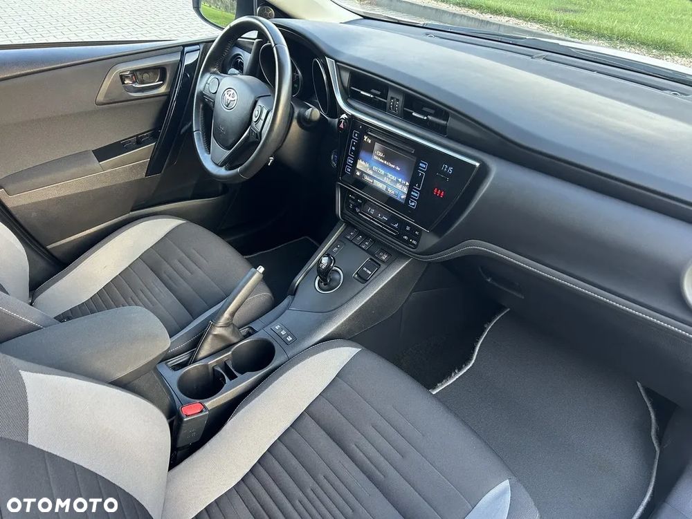 Toyota Auris 1.8 VVT-i Hybrid Automatik Executive - 36