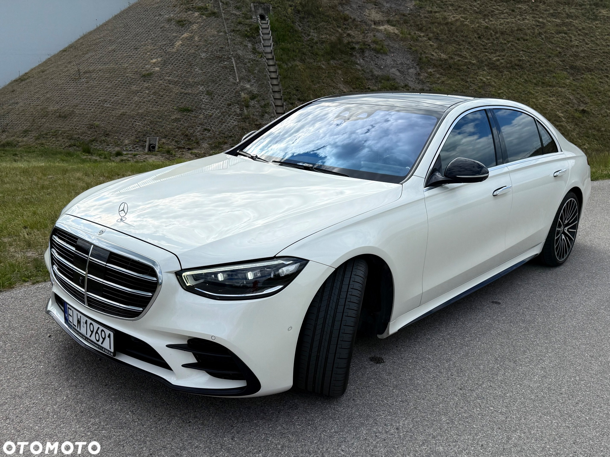 Mercedes-Benz Klasa S 580 4Matic L 9G-TRONIC - 3