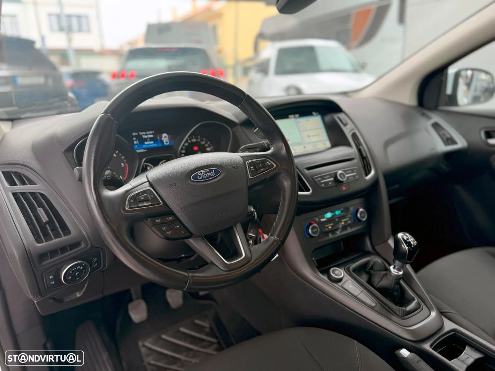 Ford Focus SW 1.5 TDCi Trend ECOnetic - 8