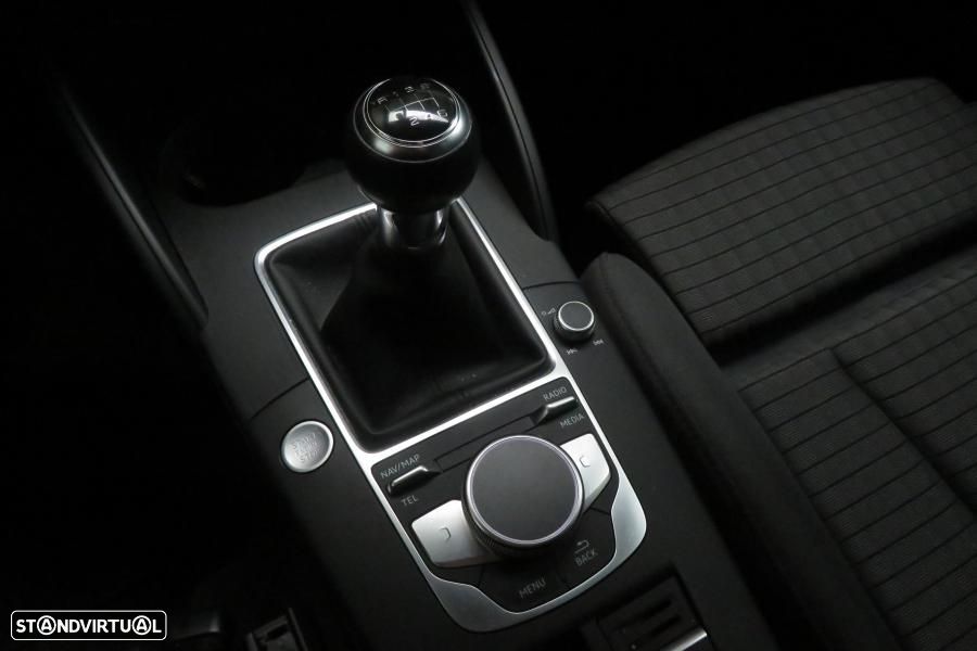 Audi A3 Sportback 2.0 TDI Sport - 18