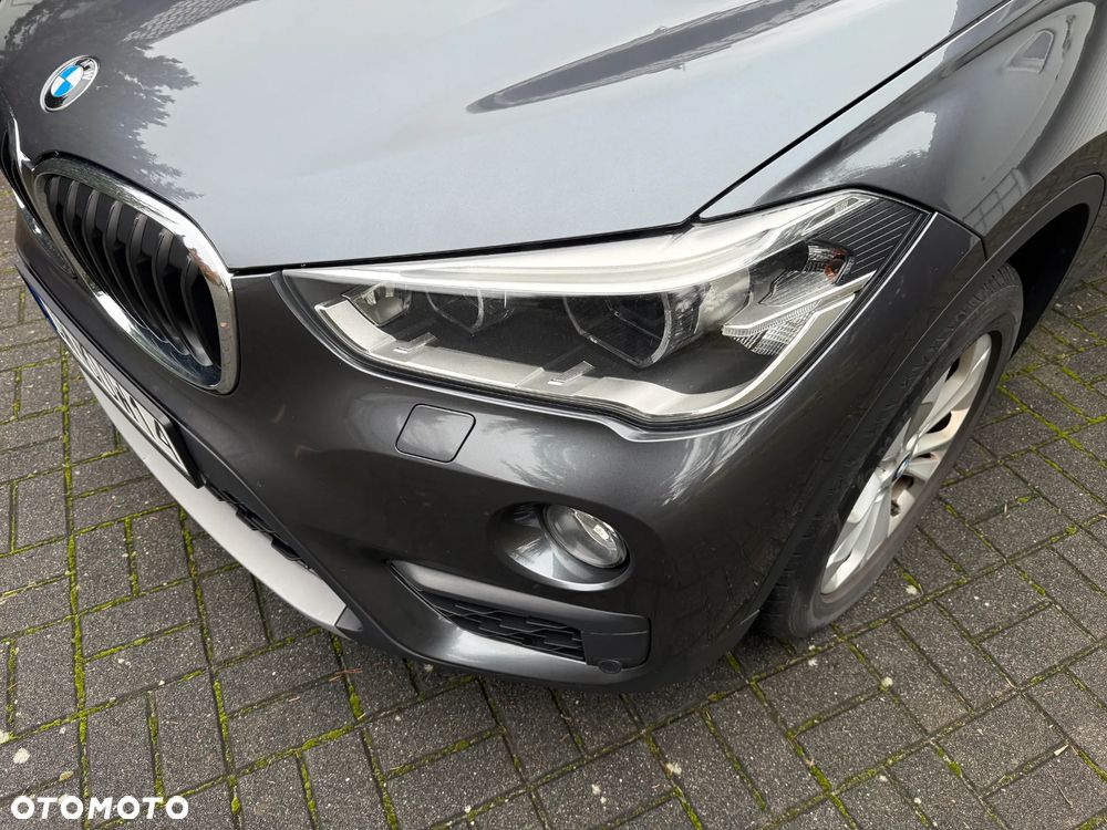 BMW X1 xDrive20d - 16