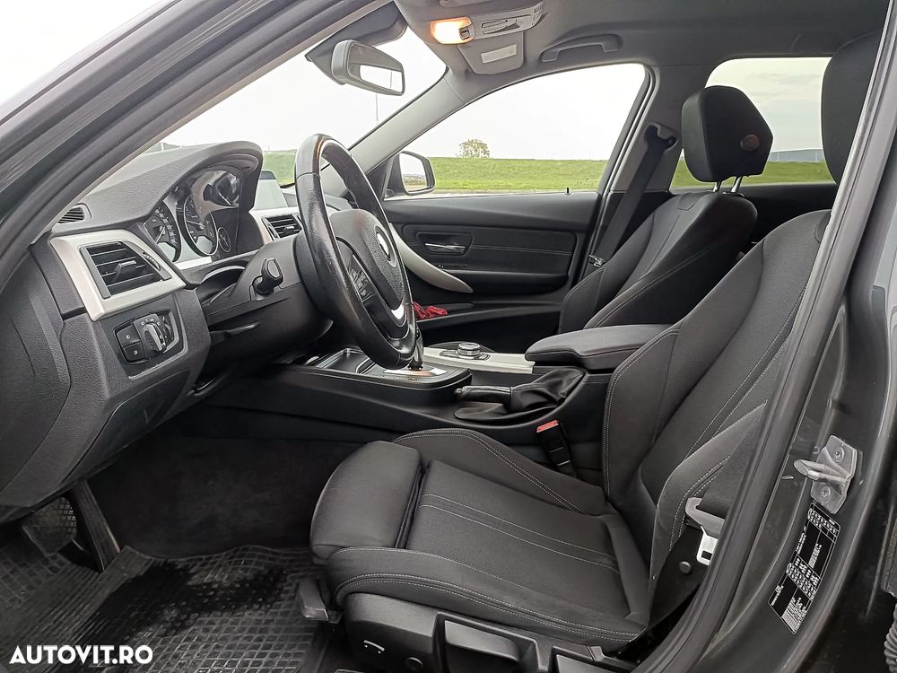 BMW Seria 3 320d Sport-Aut. Advantage - 10