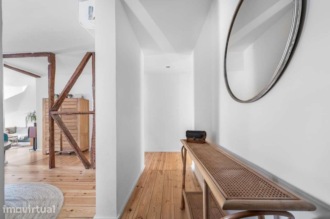 Apartamento T2 + 1 com vista, São Bento, Lisboa - Grande imagem: 2/27