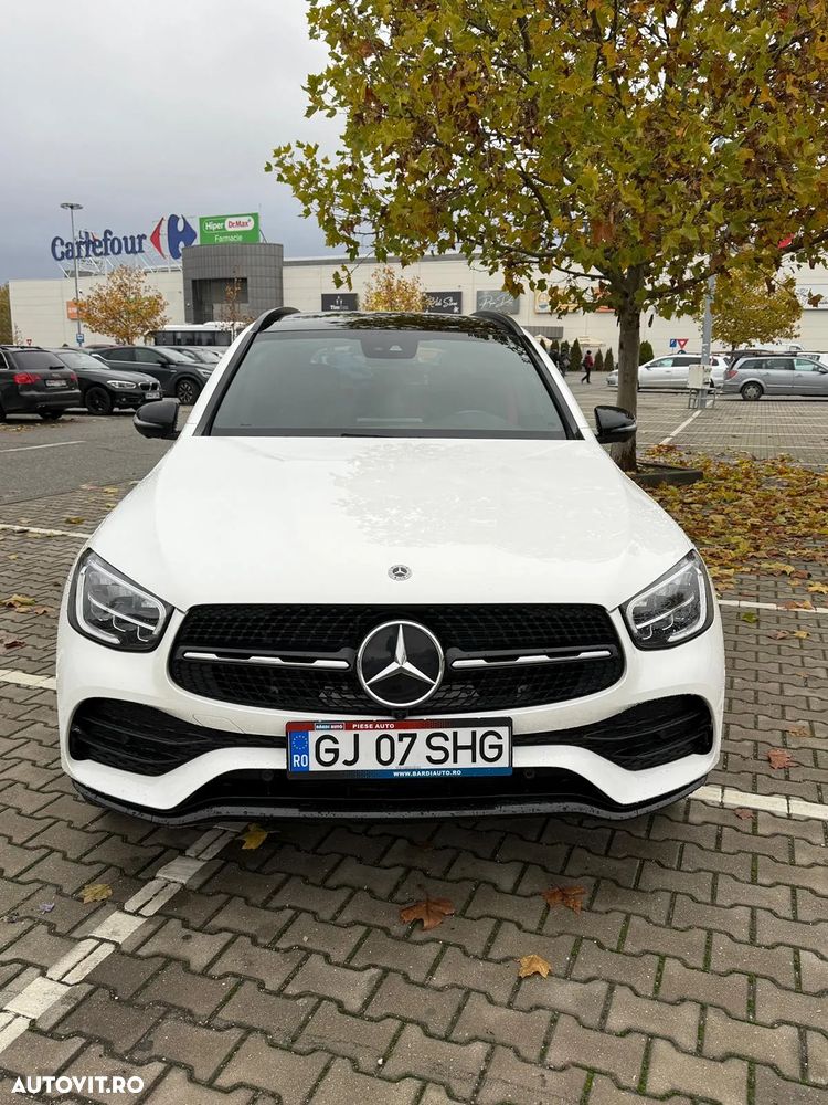 Mercedes-Benz GLC - 1