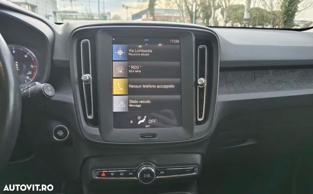 Volvo XC 40 - 8