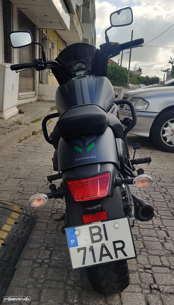 Kawasaki Vulcan 650 S - 9