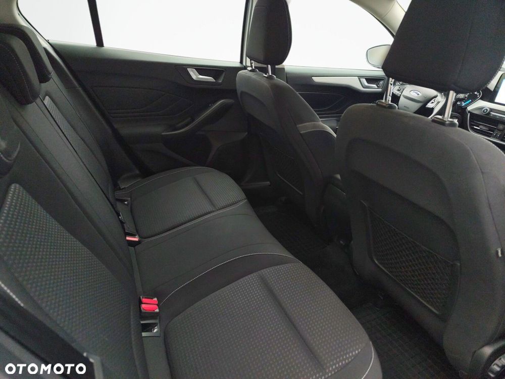 Ford Focus - 16