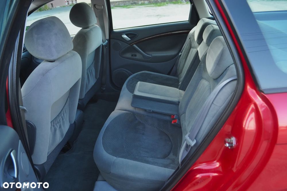 Citroën C5 Kombi Automatik 2.0 Exclusive - 23