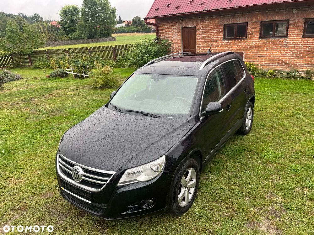 Volkswagen Tiguan 2.0 TDI DPF BlueMotion Technology Trend & Fun - 12