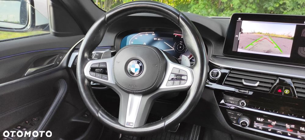 BMW Seria 5 530i mHEV M Sport sport - 10