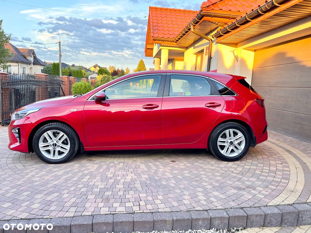 Kia Ceed 1.6 CRDi SCR M - 29