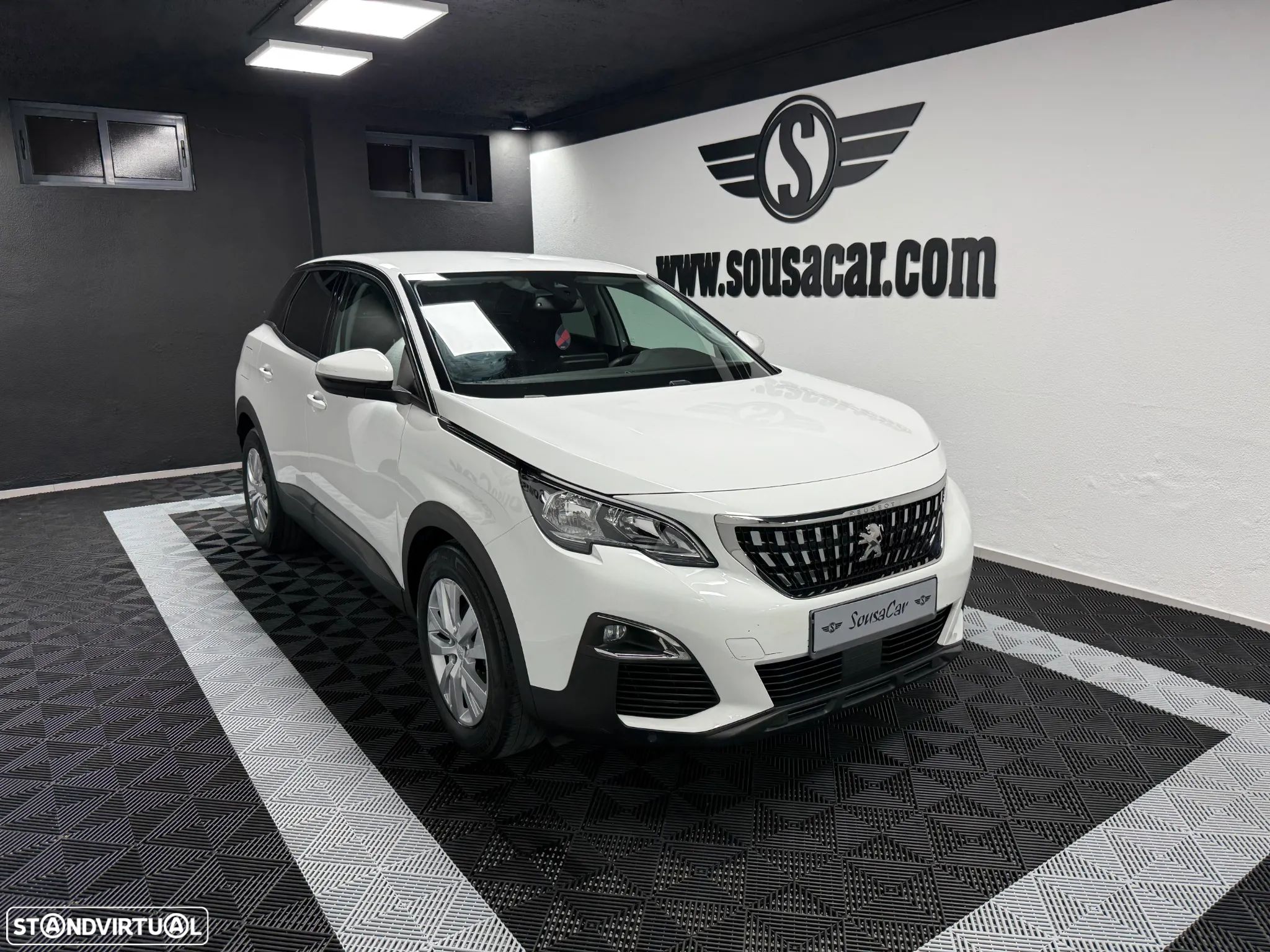Peugeot 3008 1.2 PureTech Active Pack - 1