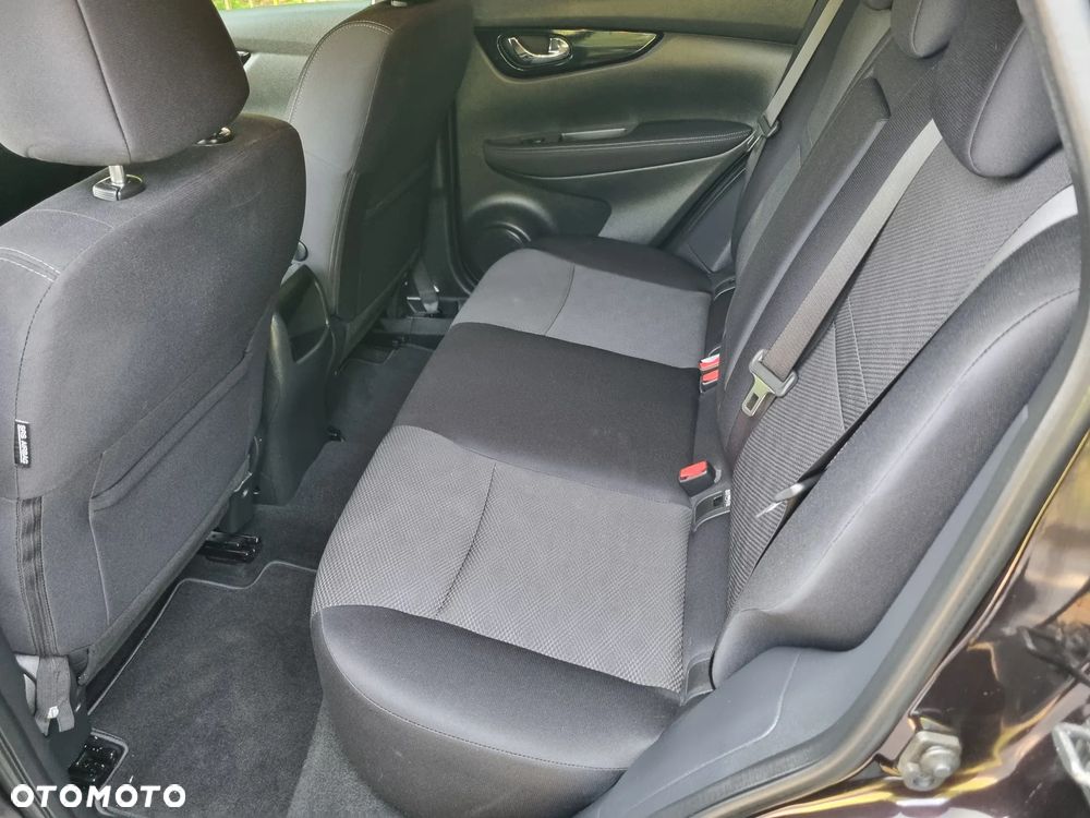 Nissan Qashqai 1.6 DIG-T N-Connecta - 15