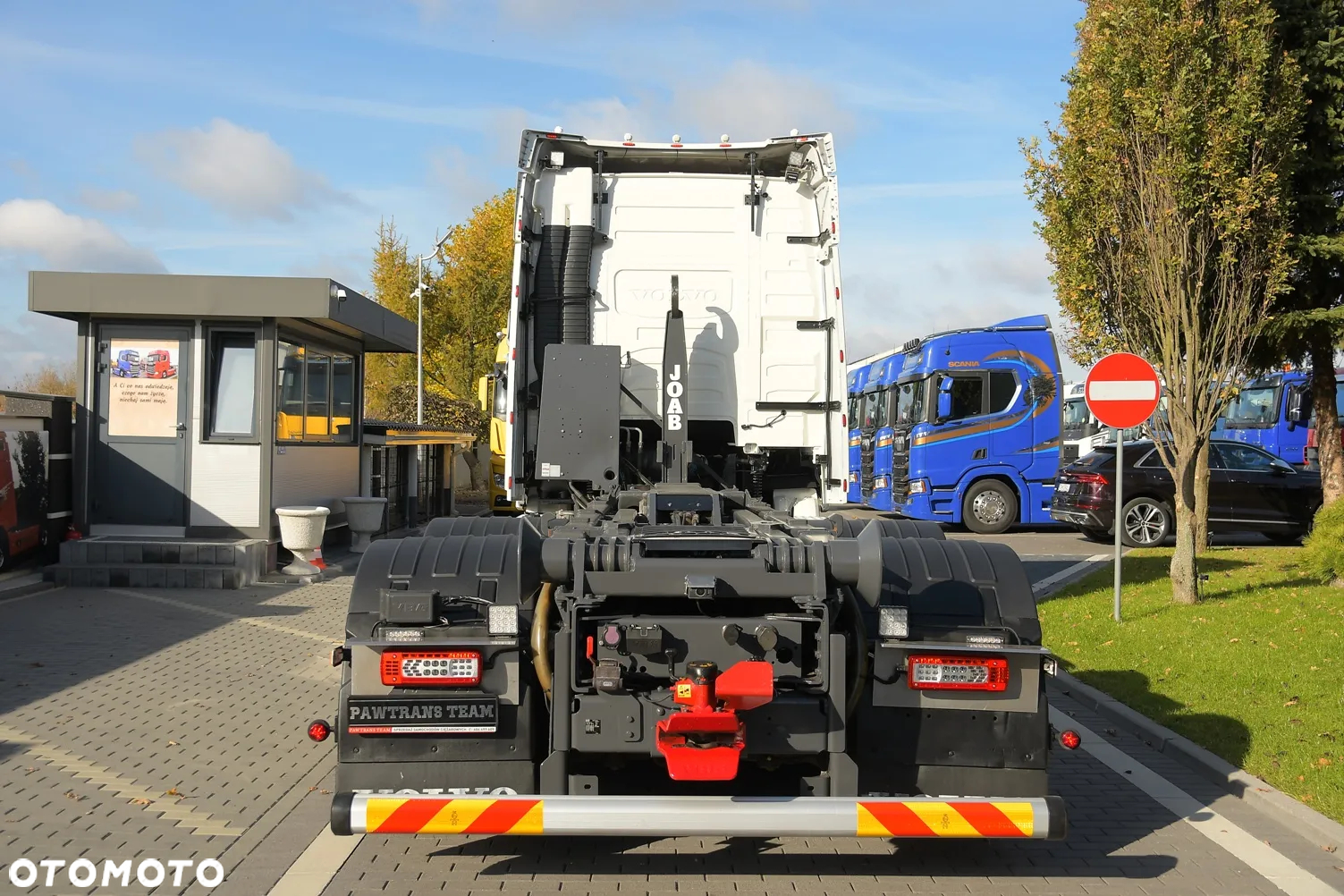 Volvo FH540 ///* GLOBETROTTER ///* HAKOWIEC ///* DO PRZEWOZU KONTENERÓW ///* 6X4 ///* 2019 ///* XENON ///* RETARDER ///* SUPER STAN - 5