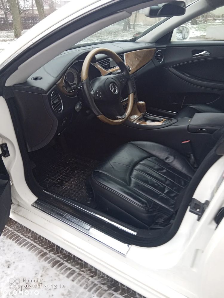 Mercedes-Benz CLS 500 - 2