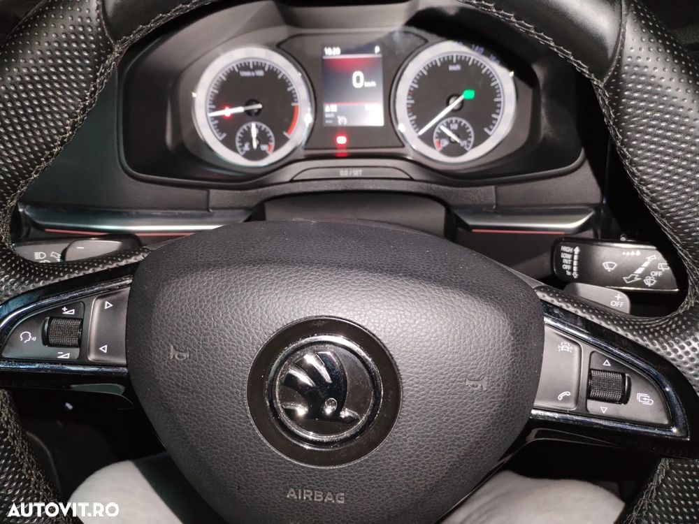 Skoda Karoq 2.0 TDI 4X4 DSG Style - 13