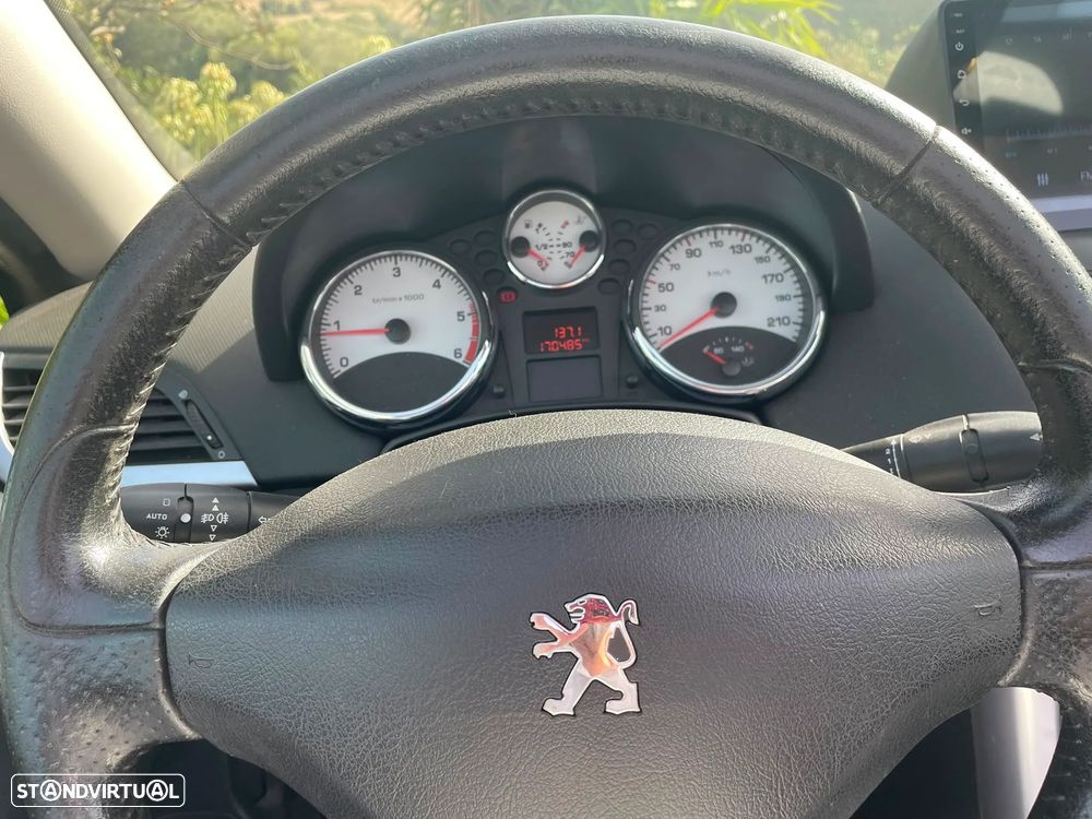 Peugeot 207 CC 1.6 HDi FAP Sport - 22