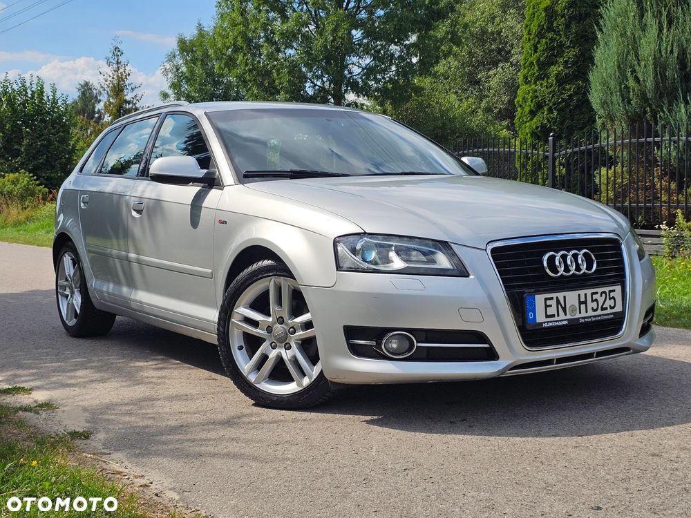 Audi A3 Sportback 2.0 TDI DPF S line Sportpaket - 4